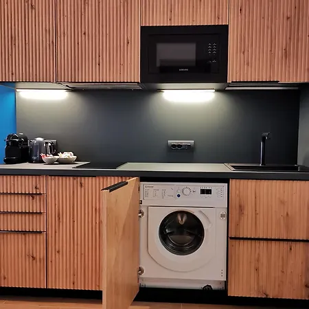 Cattaro 65 - Flexible Check-in باري