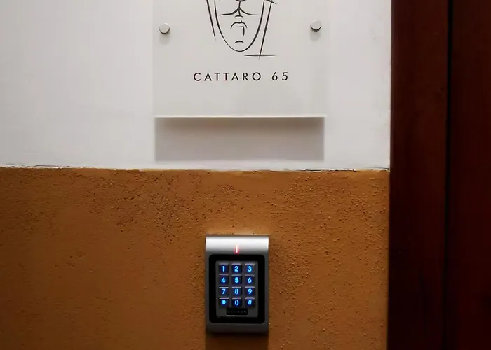 Cattaro 65 - Flexible Check-in * Бари