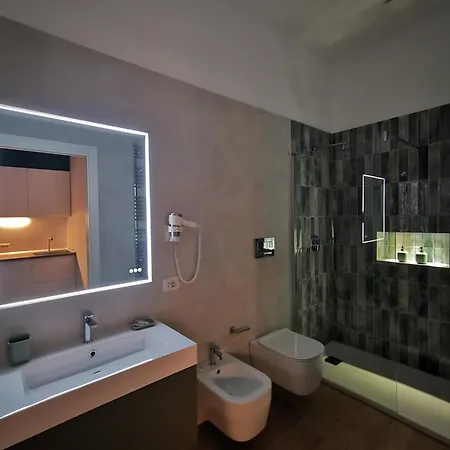 Cattaro 65 - Flexible Check-in *